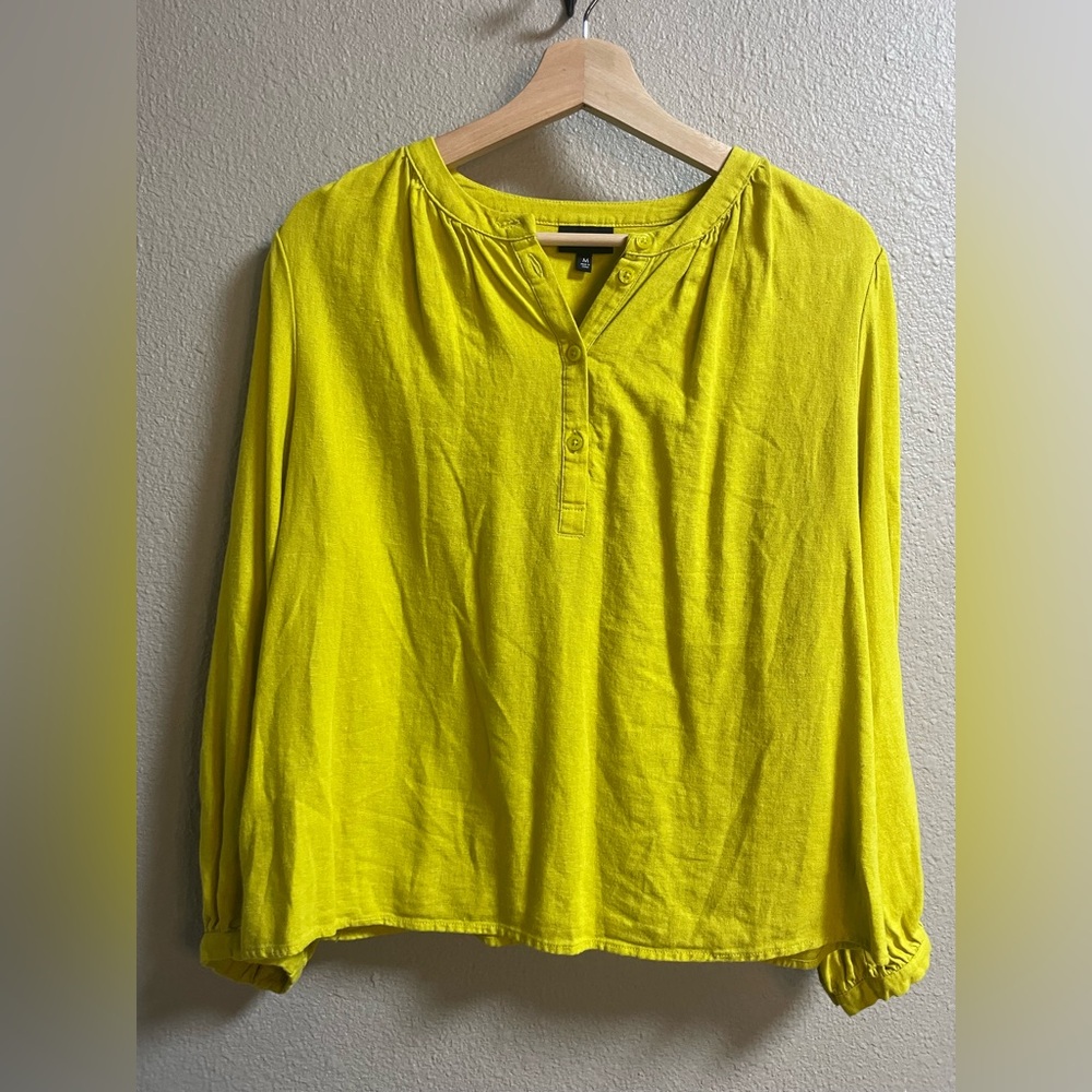 Who What Wear•Sz Medium Linen Top